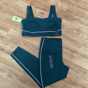 JoyLab Dark Green Activewear Set with White Trim